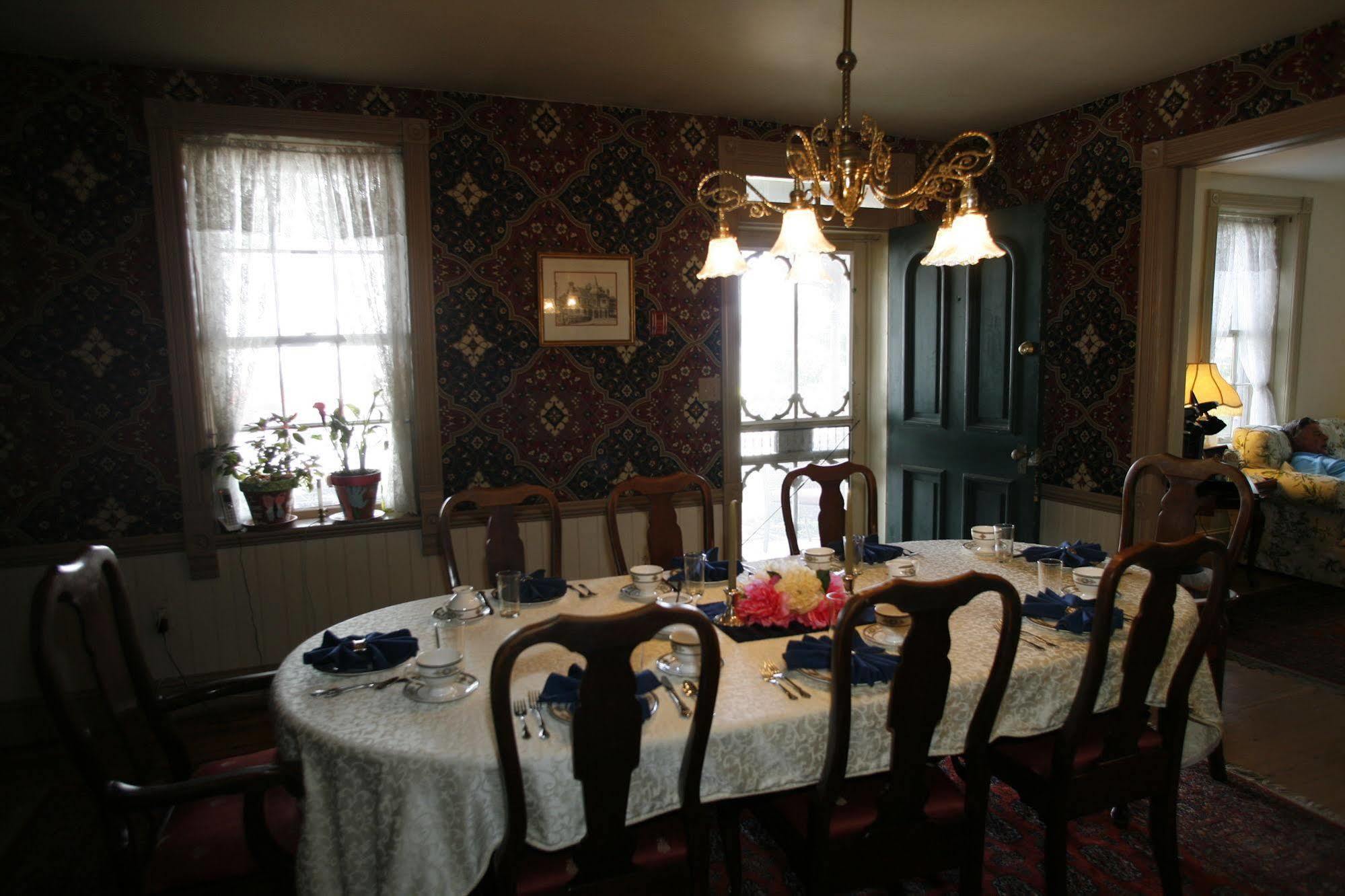 Parsonage Inn Bed And Breakfast Saint Michaels Kültér fotó